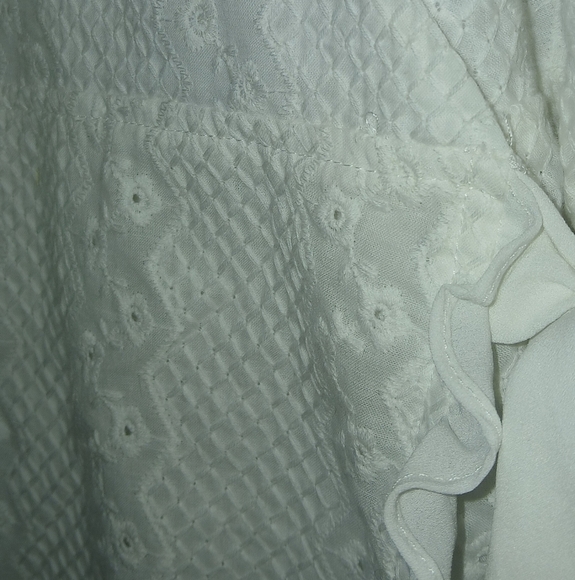 Sugar + Lips Shorts Lace Wrap Romper - Picture 10 of 15